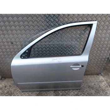 DOOR FRONT LEFT Škoda Octavia 2009 1.9 TDI 1Z0831055