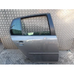 GOLA VRATA ZADAJ DESNA Volkswagen Golf 2008 V. 1.9 TDI 1K6833106J