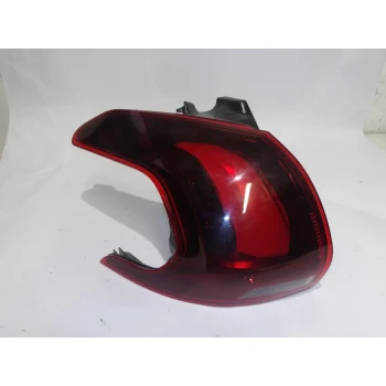 FARO POSTERIORE SINISTRO Peugeot 2008 2018 1.2 9814747880