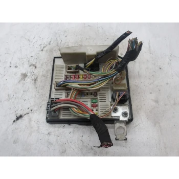 CENTRALINA SCATOLA FUSIBILI Renault MEGANE II 2006 1.5 DCI GRANDTOUR 8200481866