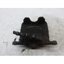 PINZA FRENO ANTERIORE DESTRA Mercedes-Benz CLA 2015 180D AUT. a24638