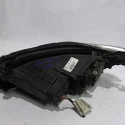 HEADLIGHT RIGHT Citroën Elysee 2013 1.6 HDI 9675139980