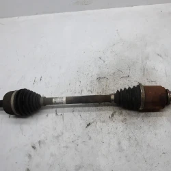 FRONT LEFT DRIVE SHAFT Renault MEGANE III  2010 1.5 DCI 8200847584