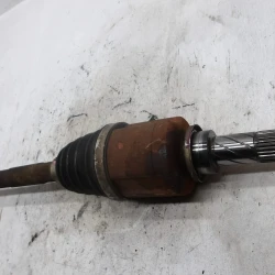 FRONT LEFT DRIVE SHAFT Renault MEGANE III  2010 1.5 DCI 8200847584