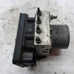 ABS AGGREGATO Škoda RAPID 2012 1.6 TDI 6r0614517be