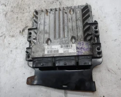 ENGINE CONTROL UNIT Renault MEGANE III  2010 1.5 DCI 237100307r