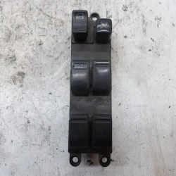 STIKALO STEKLA Nissan X-Trail 2006 2.2 TD 25401EQ305