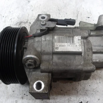 COMPRESSORE CLIMATIZZATORE Dacia Sandero 2013 0.9 TCE 926000216r
