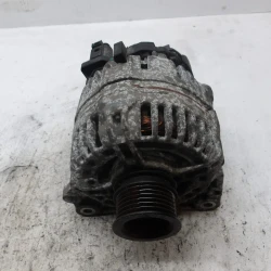 ALTERNATOR Volkswagen Polo 2006 1.4 037903025m