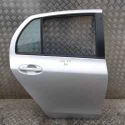 PORTA LAMINERA NUDA POSTERIORE DESTRA Toyota Yaris 2007 1.3 670030D110