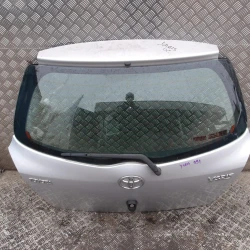 VRATA KOMPLET PRTLJAŽNA Toyota Yaris 2007 1.3 670050D030