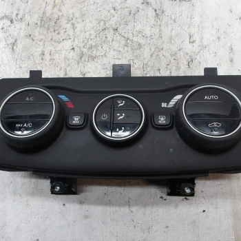 CENTRALINA COMANDO CLIMATIZZATORE Fiat Tipo 2017 1.6 JTDM 735660137