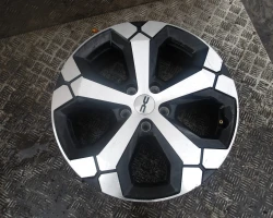 WHEEL 18" Dacia DUSTER 2025 1.2 4X4 403000722r  6,5x18 ch5-32