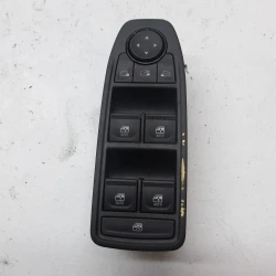 STIKALO STEKLA Dacia DUSTER 2025 1.2 4X4 254105443r STIKALO STEKLA Dacia DUSTER 2025 1.2 4X4 254105443r