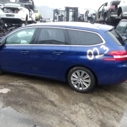 AVTO ZA DELE Peugeot 308 2017 1.2 i BREAK