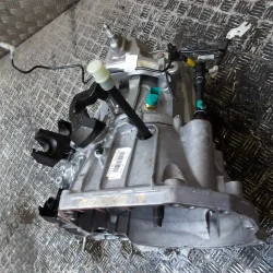 GEARBOX Dacia DUSTER 2025 1.2 4X4 TL8020 320107504R