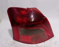 FARO POSTERIORE SINISTRO Toyota Yaris 2007 1.3 815610D110