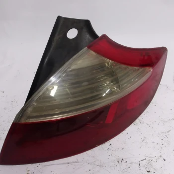 FARO POSTERIORE DESTRO Renault MEGANE III  2010 1.5 DCI 265500007R
