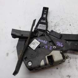 ZAKLEP  ZADAJ LEVA Ford Focus 2014 1.6 TDCI SW 921765-105 2099461