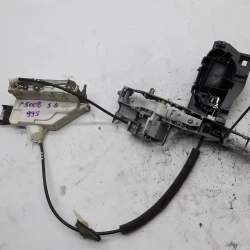 ZAKLEP  SPREDAJ DESNA Peugeot 5008 2012 1.6 HDI AUT 9800623080
