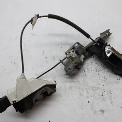 DOOR LOCK FRONT RIGHT Peugeot 5008 2012 1.6 HDI AUT 9800623080
