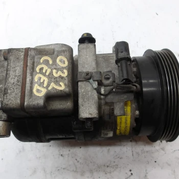AIR CONDITIONING COMPRESSOR Kia Cee'd 2009 1.6 D SW 977012H200