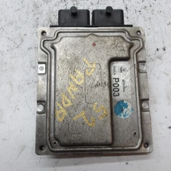 RAČUNALNIK MOTORJA Fiat Panda 2016 1.2 52045264 520452640