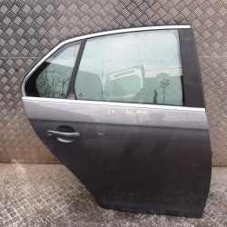 GOLA VRATA ZADAJ DESNA Volkswagen Jetta 2007 1.9 TDI 1K5833106E