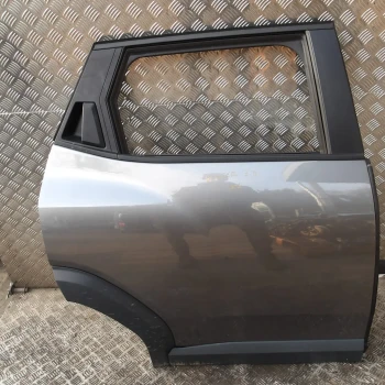 PORTA LAMINERA NUDA POSTERIORE DESTRA Dacia DUSTER 2025 1.2 4X4 821007550R