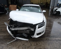 AUTO PER PEZZI Audi A5, S5 2010 2.0 TDI AUT