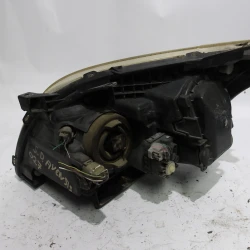 ŽAROMET DESNI Toyota Avensis 2005 2.2 D4D 8113005192