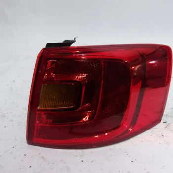 TAIL LIGHT RIGHT Volkswagen Jetta 2011 1.6 TDI 5c6945096e
