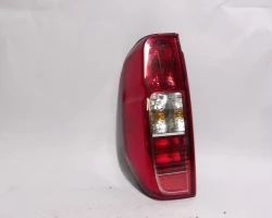 STOP LUČ LEVA Nissan Navara 2007 2.5 DCT 4X4 26555EB38B