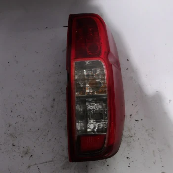TAIL LIGHT RIGHT Nissan Navara 2007 2.5 DCT 4X4 26550EB38A