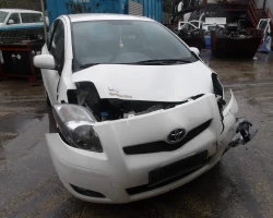 CAR FOR PARTS Toyota Yaris 2011 1.33
