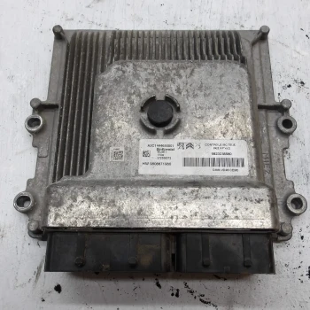 ENGINE CONTROL UNIT Peugeot 308 2017 1.2 i BREAK 9823238580
