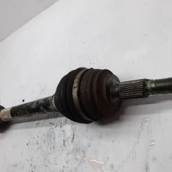 AXLE SHAFT FRONT RIGHT Peugeot 308 2017 1.2 i BREAK 9670725580