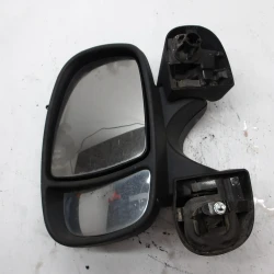 RETROVISORE SINISTRO Opel Vivaro 2003 1.9 DTI