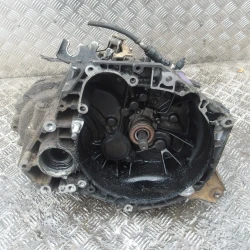 MENJALNIK Suzuki SX4 2006 1.9 TD 4WD 6MT 2471179JA0 MENJALNIK Suzuki SX4 2006 1.9 TD 4WD 6MT 2471179JA0