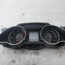 DASHBOARD Audi A5, S5 2010 2.0 TDI AUT 8t0920931m