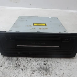 RADIO Audi A5, S5 2010 2.0 TDI AUT 8t1035666f RADIO Audi A5, S5 2010 2.0 TDI AUT 8t1035666f