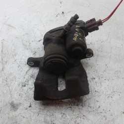 ZAV. CILINDER ZADAJ DESNO Audi A5, S5 2010 2.0 TDI AUT 8K0615404B
