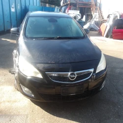 CAR FOR PARTS Opel Astra 2010 1.7 DTH
