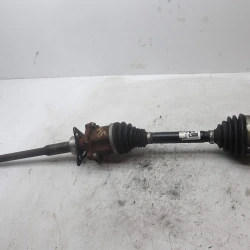 AXLE SHAFT FRONT RIGHT Audi A5, S5 2010 2.0 TDI AUT 8k0407271q AXLE SHAFT FRONT RIGHT Audi A5, S5 2010 2.0 TDI AUT 8k0407271q