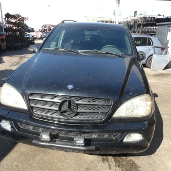 CAR FOR PARTS Mercedes-Benz M-Klasse 2002 ML 270 CDI AUT.