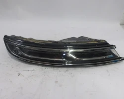 HEADLIGHT RIGHT Citroën C4 2018 1.6 HDI CACTUS 9821287080