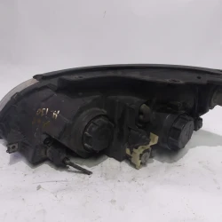 HEADLIGHT RIGHT Hyundai i30 2009 1.4 921022L120