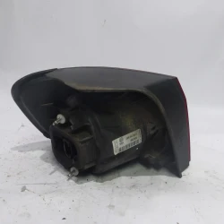 FARO POSTERIORE DESTRO Volkswagen Golf 2006 1.6 PLUS 5m0945096n