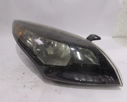 FARO ANTERIORE DESTRO Renault MEGANE III  2011 GRANDTOUR 1.5 DCI 260103187r 260103617R
