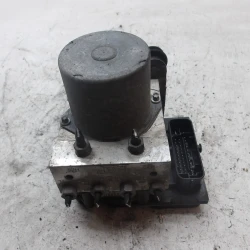 ABS ENOTA Audi A5, S5 2010 2.0 TDI AUT 8k0907379bf 8K0614517EF